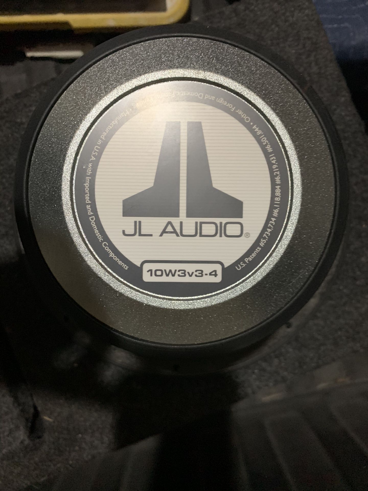JL Audio 10W3v3.4 with ported box 10s