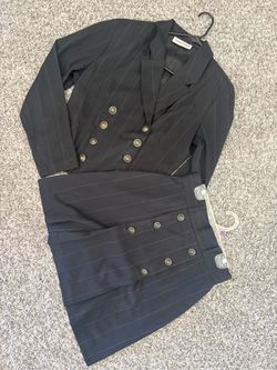 Suit set with skirt