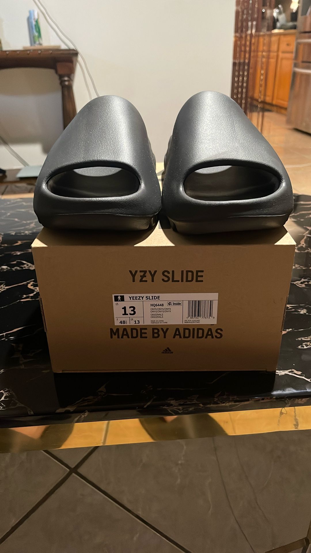 Adidas Yeezy Slide 13 Onyx 