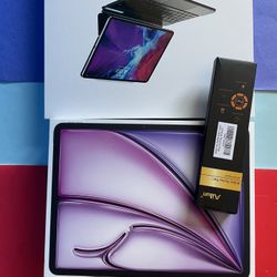 iPad Air 13” (M2 Processor / 2024 / purple) 256gb With Keyboard, Pen Accessories 