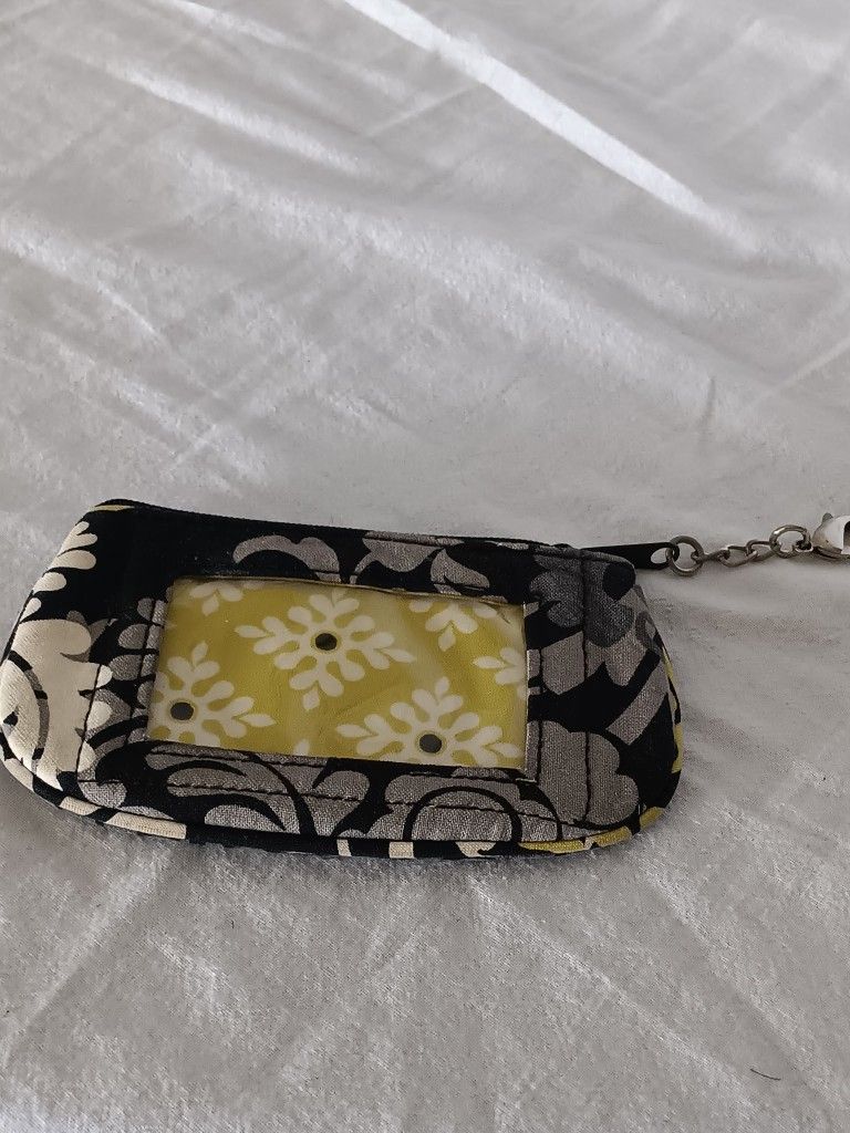 Vera Bradley Clip.xip ID mini Wallet