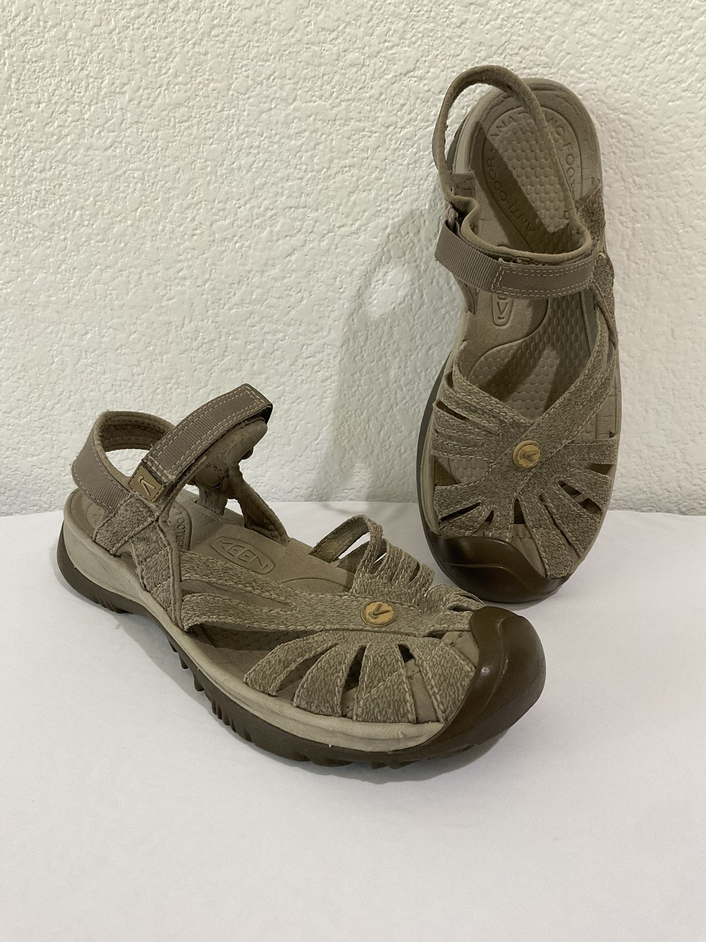 Keen Rose Sandals Women Tan LeatherSize 10