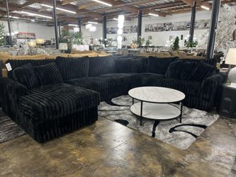 Larry Sectional