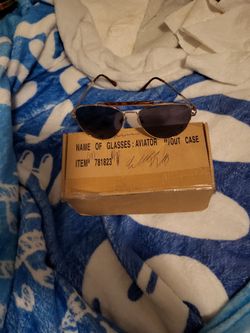 Aviator Sunglasses Silver Metal Frame Dark Lenses
