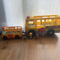 Bus Fisher Prices, little people