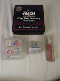 Rare B&BW AIW Goldie makeup and bath tea bags