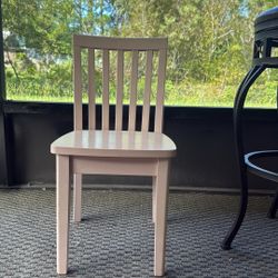 Children’s Chair 