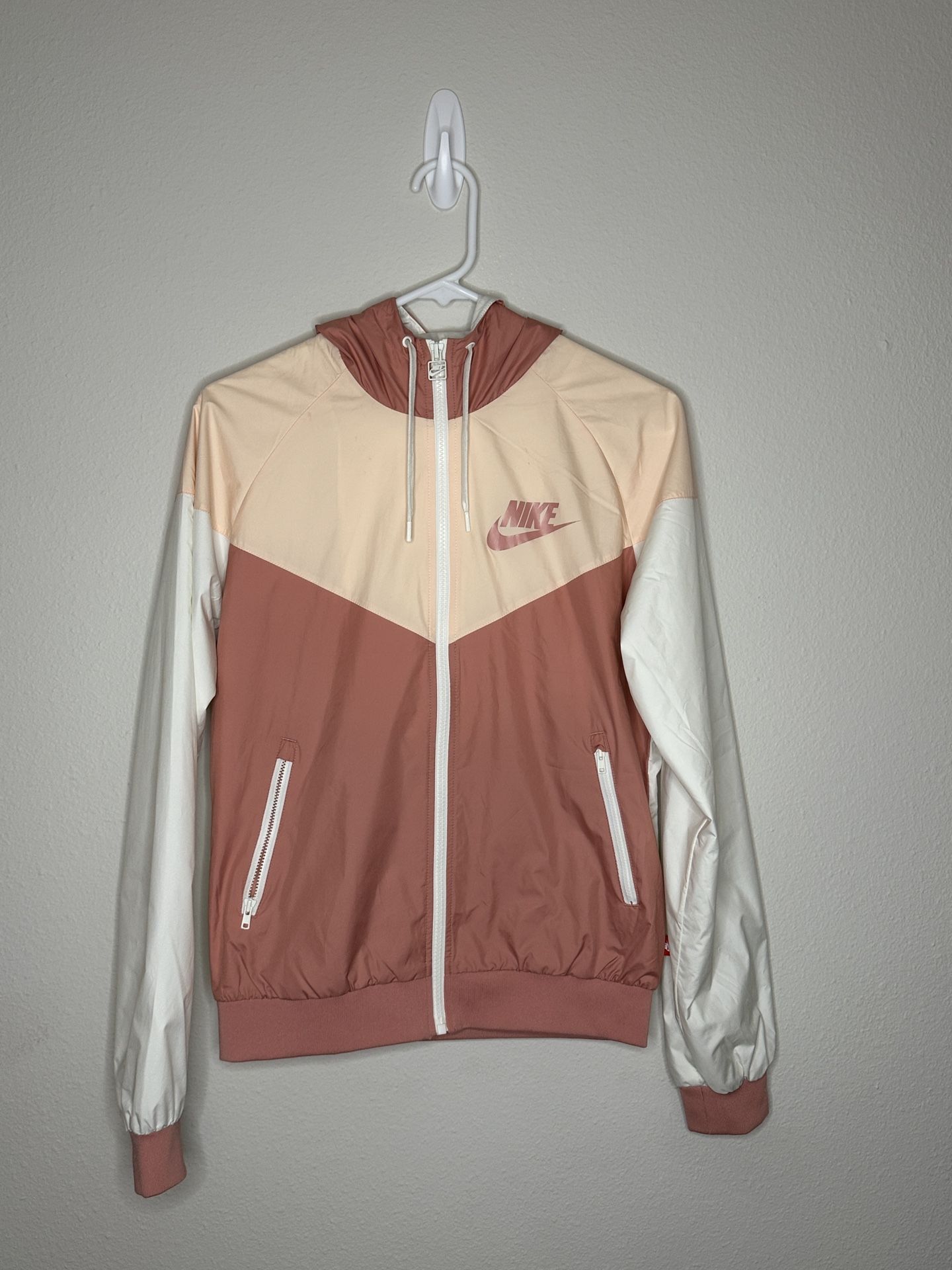 Nike Windrunner jacket, M