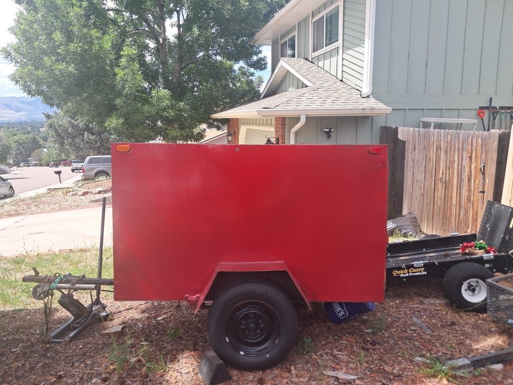 Enclosed Trailer With Brand New Rims And Tires!  Bigger On The Inside Than It Looks