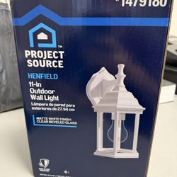 Project Source Henfield 1 -Light 11.81-in H Matte White Hardwired Outdoor Wall Light