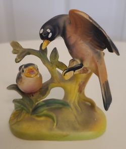 Vintage Wales Japan Robin Bird Figurine, Bird on Branch Feeding Its Chick!