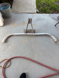 Quick-Click Extension Ladder Stabilizer