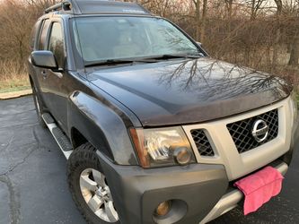 2010 Nissan Xterra wery good condition one owner brand new tires engine strong and transmission evrything works perfect 4x4 v6.