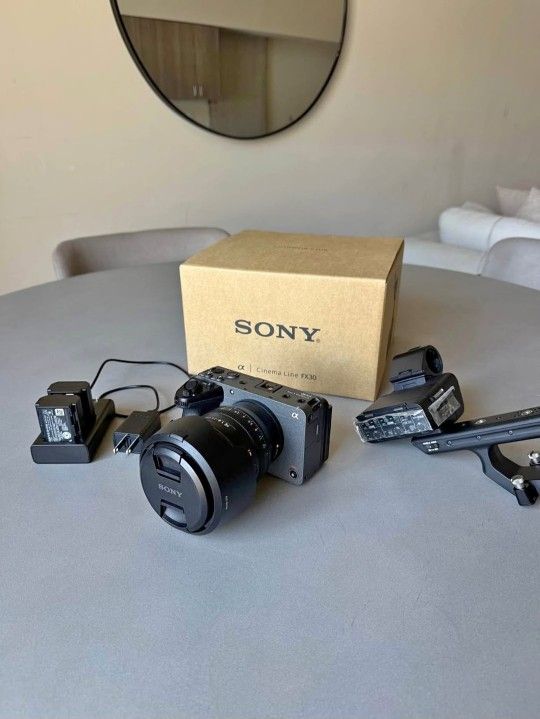 Sony FX30 Cinema Line