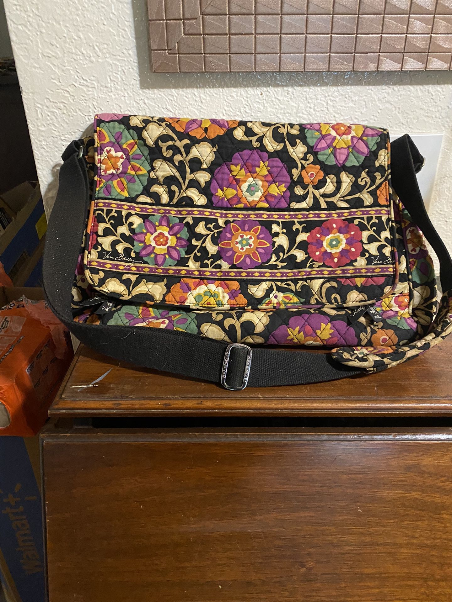 VERA BRADLEY 2 PIECE MESSENGER BAG AND COMPUTER CASE