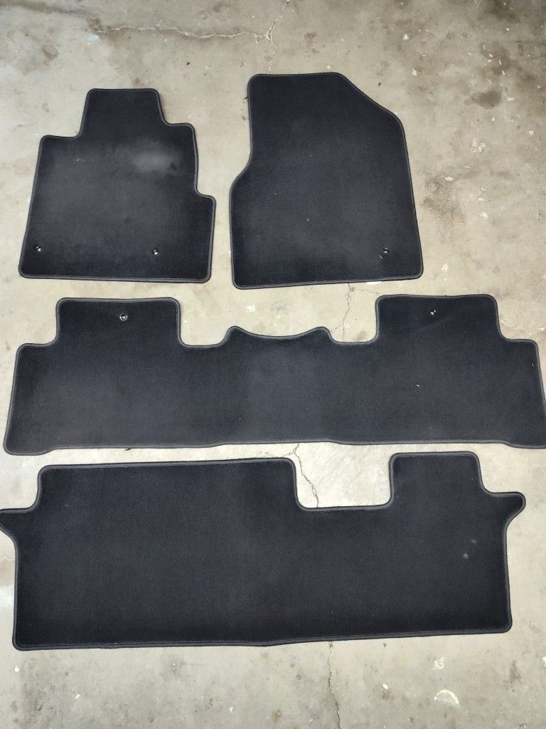 Honda Pilot 2013 Mats OEM