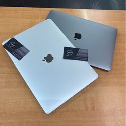 2017 MacBook Pro 13” 8Gb512Gb Intel