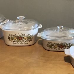 Vintage Corningware Spice of Life 3 piece set with lids + 1 without lid