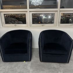 Rogue Swivel Chair Set of 2 in Navy Velvet by Modway