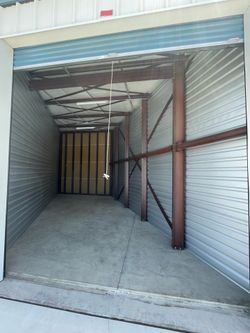 🚘 Extra Wide Indoor Vehicle Storage