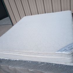 California King Pillowtop Mattress And Box Spring 