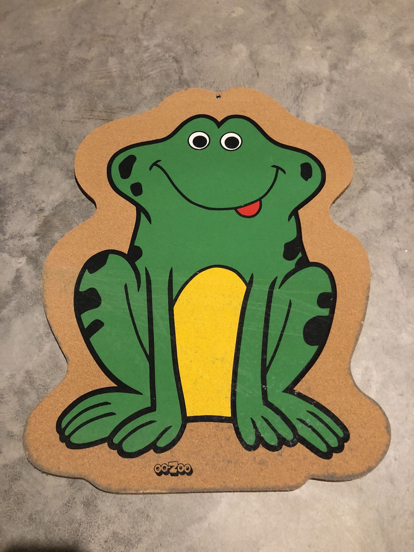 Vintage oo-Zoo Frog Bulletin Board