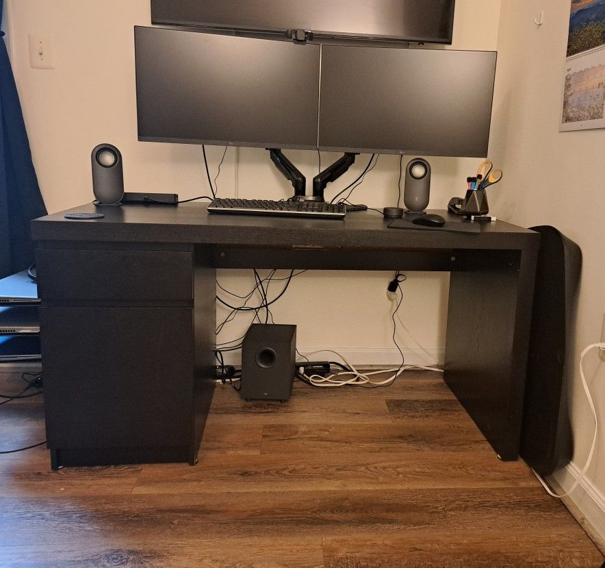 Office Desk