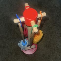 Melissa & Doug cleaning set