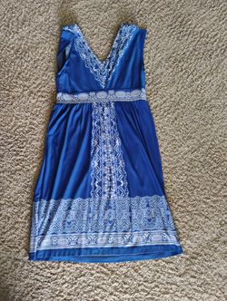 Blue White Print V-Neck Dress Women’s Size 10