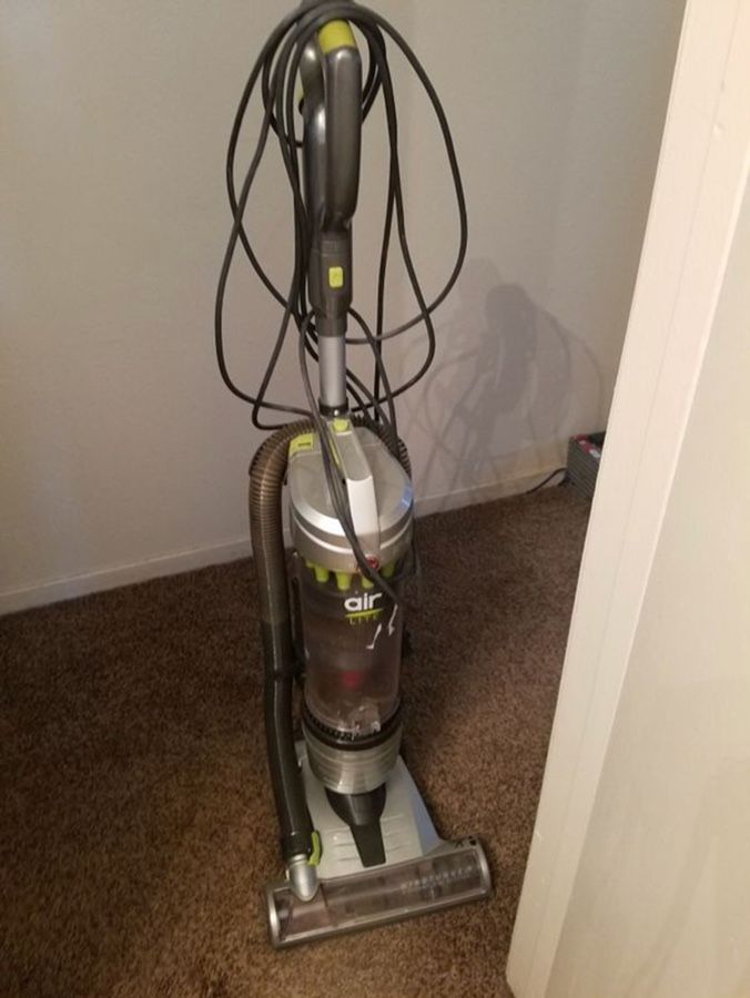 Hoover vacuum