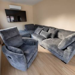 For Sale - Modular Sectional Sofa with Reclining Chair!!! Ask For Price !!! Preguntar Por Precio 