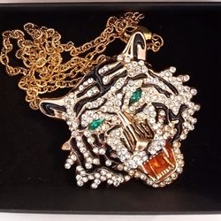 LSU Fan?   Tiger Rhinestone Brooch Or Pendant