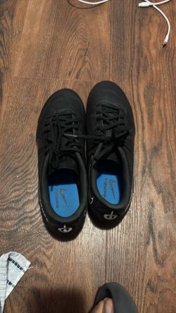 9.5 soccer cleats