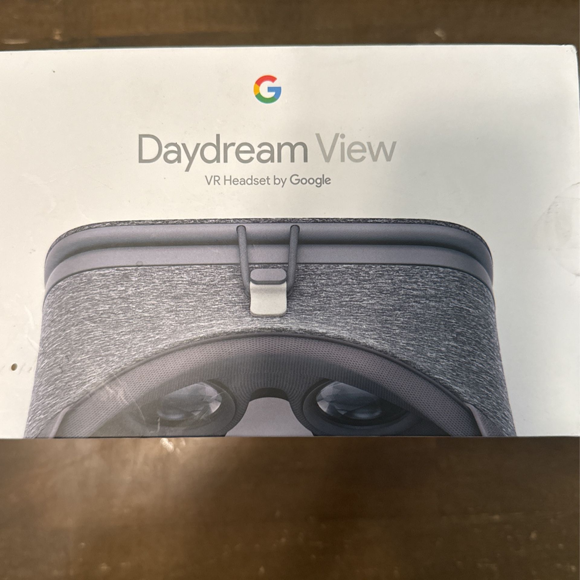 Google Daydream View