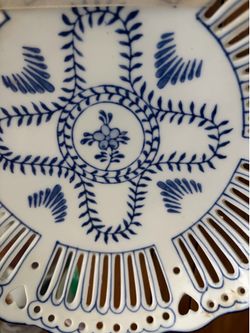 New dish decor. Ribbon to hang.