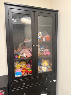Glass display cabinet