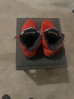 Air Jordan 5 Retro Raging Bull (Toro Bravo)