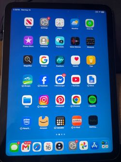 iPad (10th Generation) 10.9" - 64GB - WiFi + Cellular - Blue