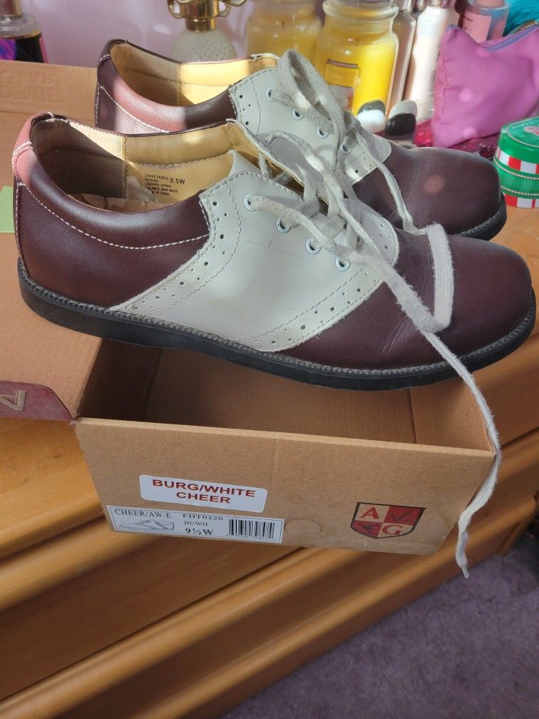 Maroon Sattle Shoes