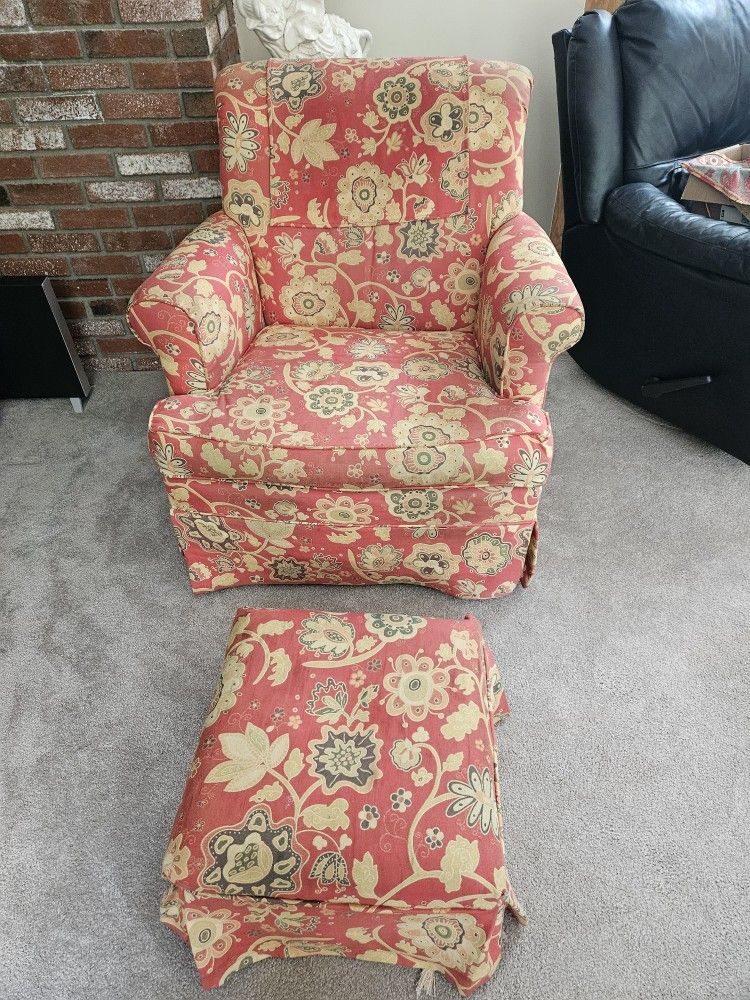 FREE - Rocking Club Chair And Ottoman