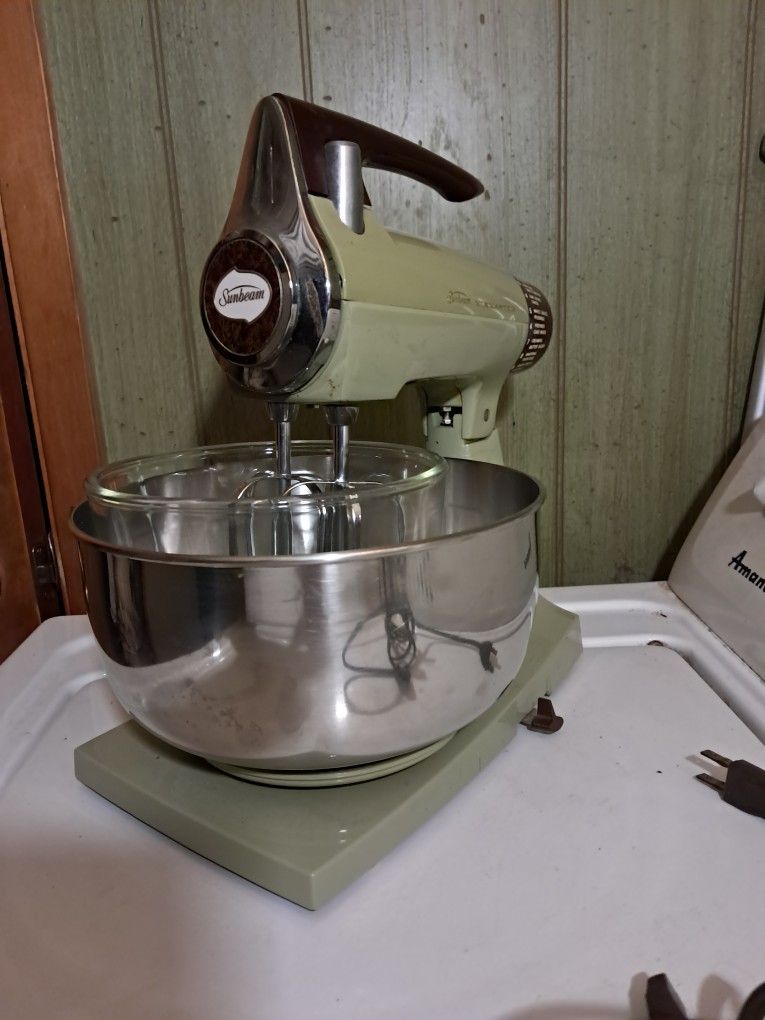 Vintage Sunbeam Mixer Avacado Color