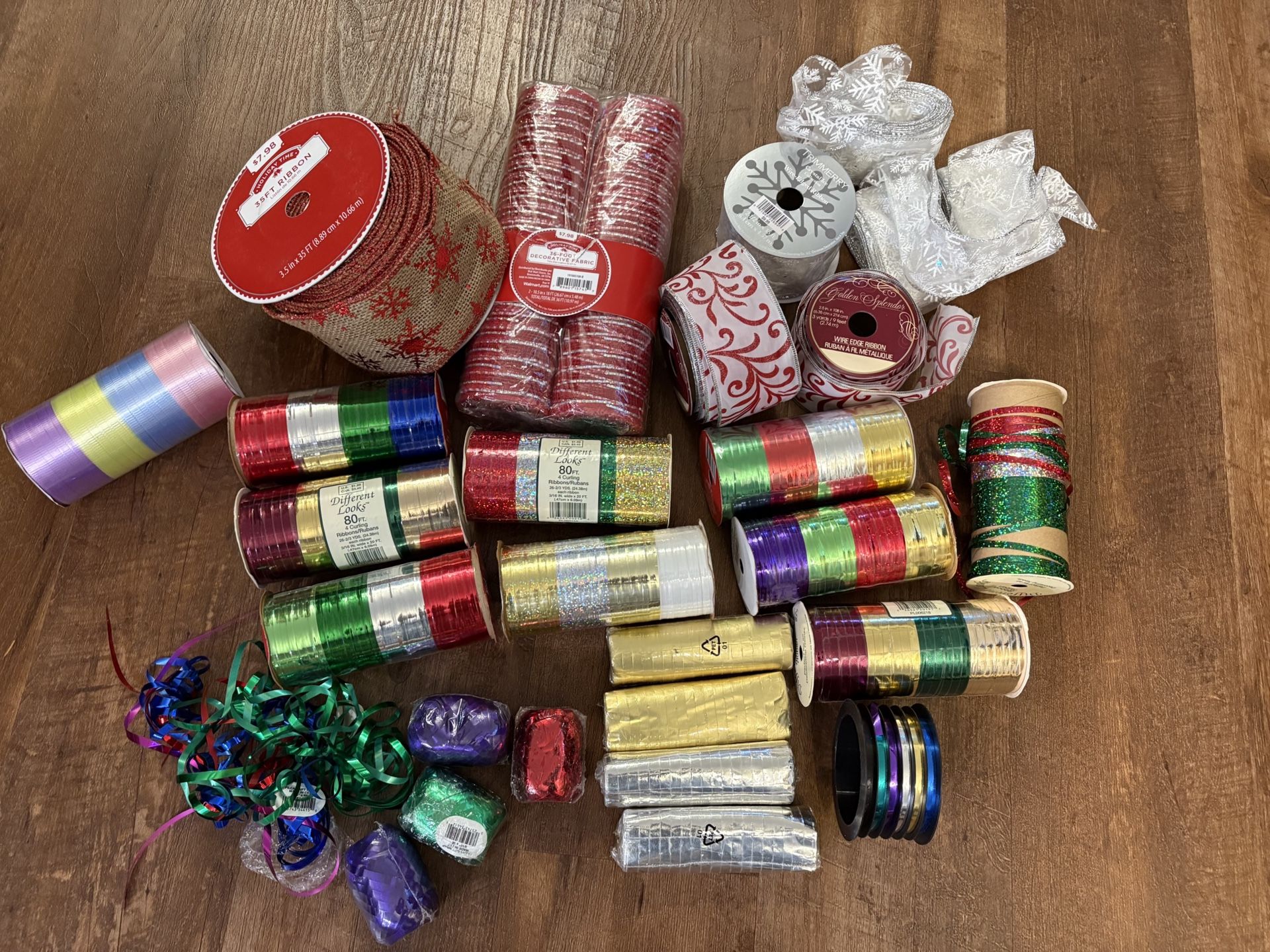 Christmas Gift Wrap Ribbon