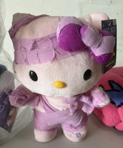 Hello kitty dancing plush