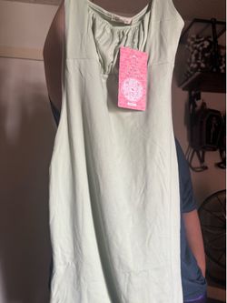 Light green dress