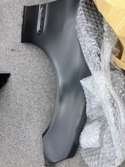 2001-06 Mercedes-Benz C Class Right  Front Fender 