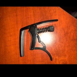 Guitar capo - D’Addario with tightening screw