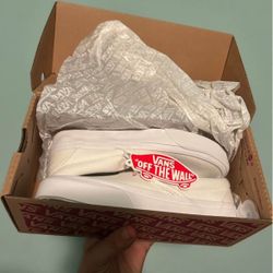 Vans Women’s 