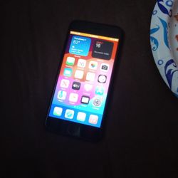 iPhone SE 2022 