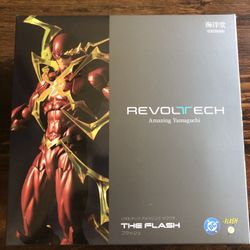 Revoltech The Flash 