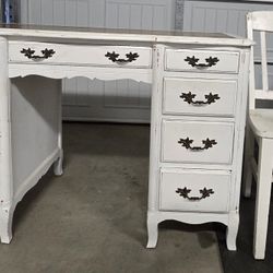 Exquisite Vintage French Provincial Desk & Chair - 7 Drawers - Immaculate Condition!